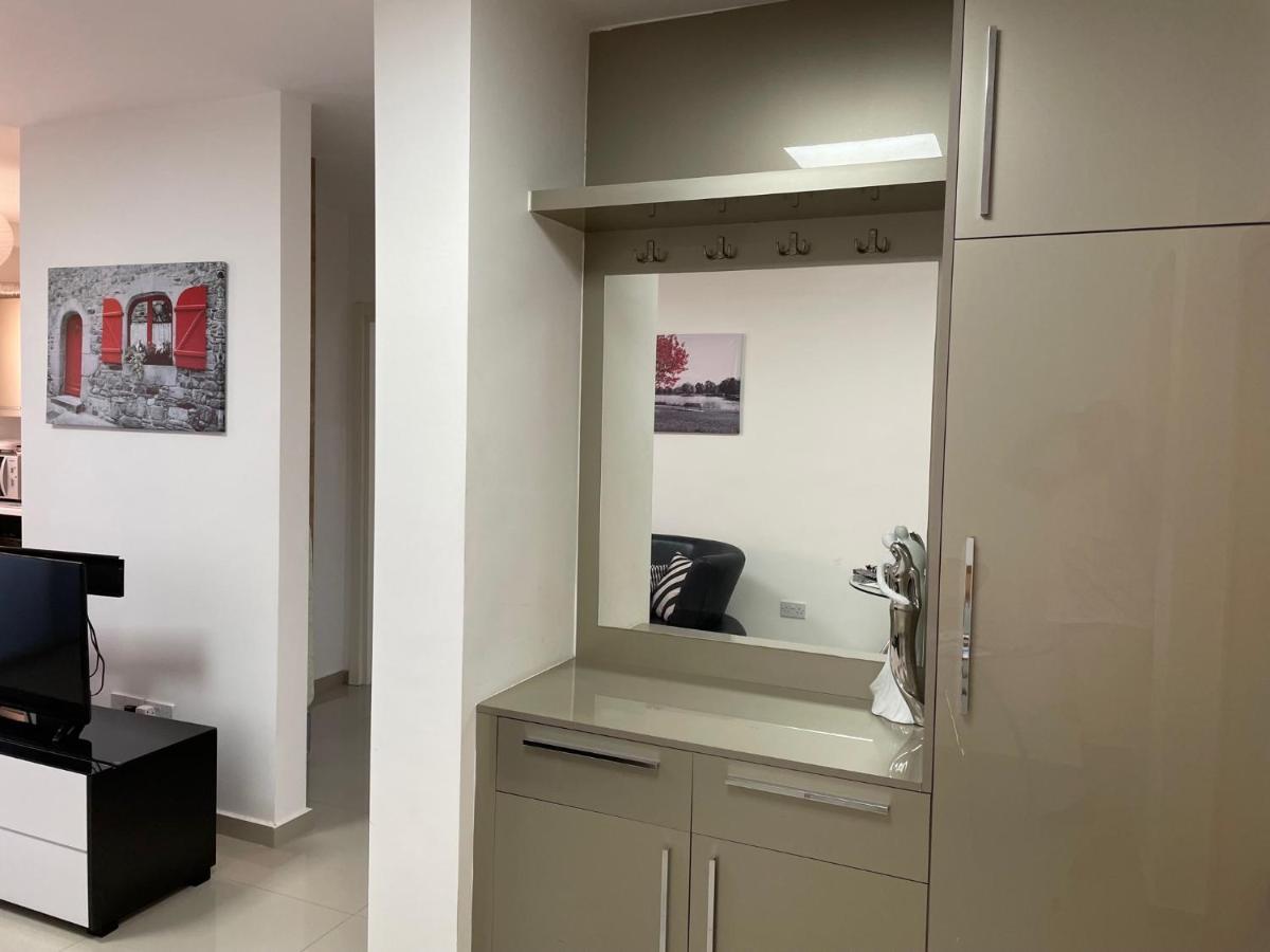 Apartmán Girne Merkez Cozy 2+1 Daire Wifi +Netflix Exteriér fotografie
